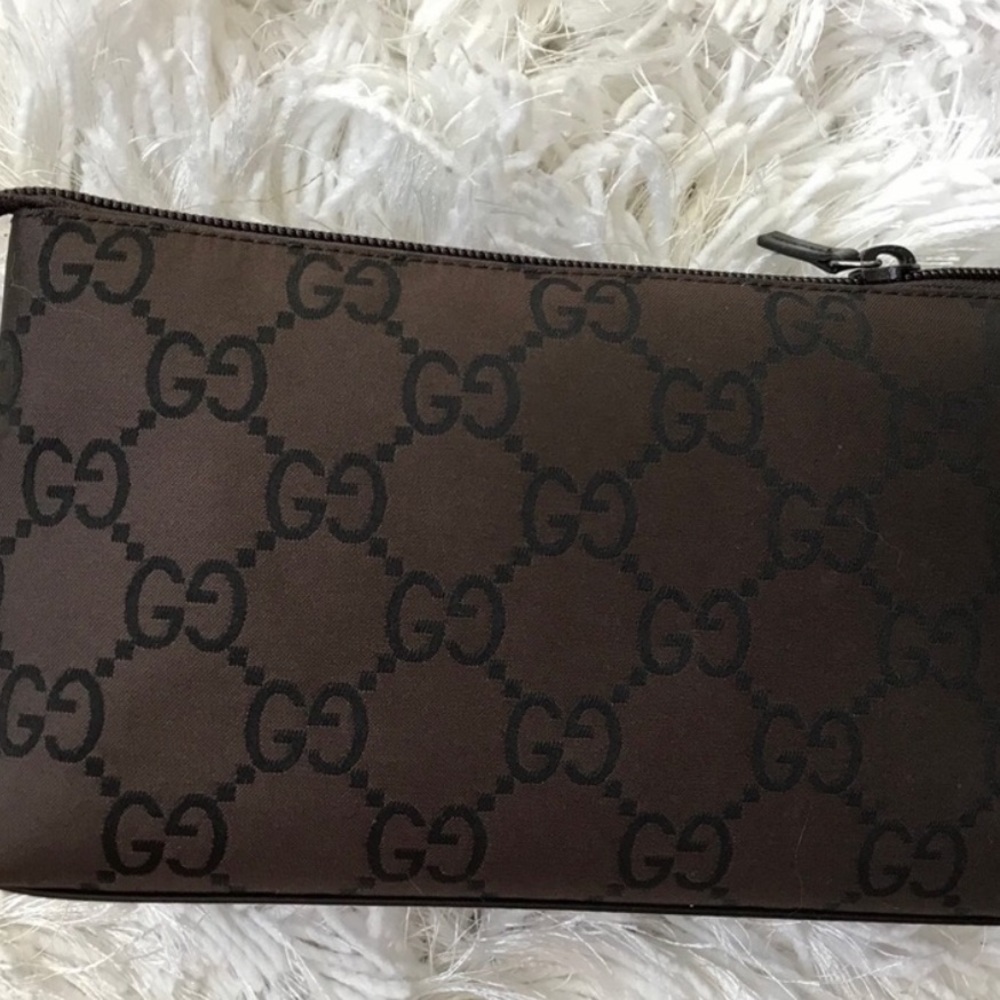 Gucci makeup bag